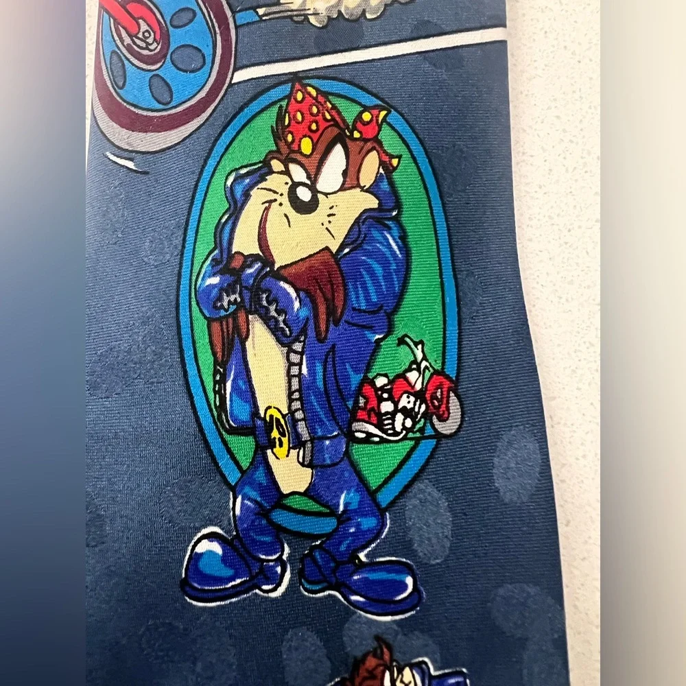 Vtg Warner Bros Looney Tunes‎ Mania Tasmanian Devil Taz Motorcycle Neck Tie